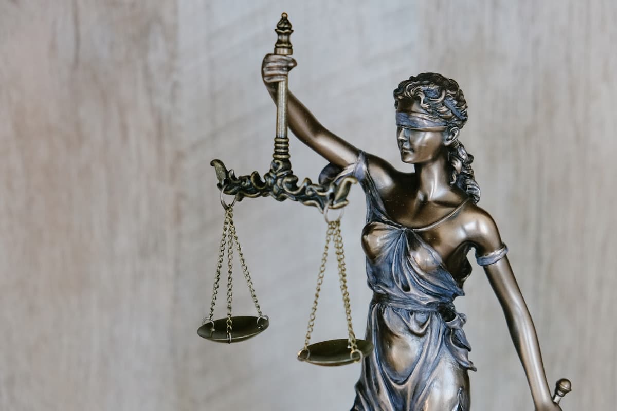 Apple Just Sued OpenAI Over Stolen Secrets — And OpenAI Fired Back